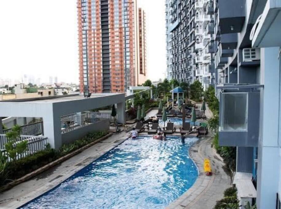 Cubao Manhattanheights U31N Tb, Studio Unit 마닐라 외부 사진