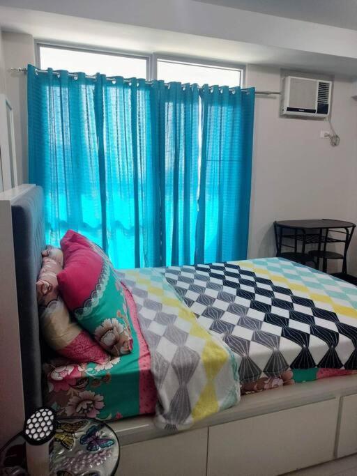 Cubao Manhattanheights U31N Tb, Studio Unit 마닐라 외부 사진