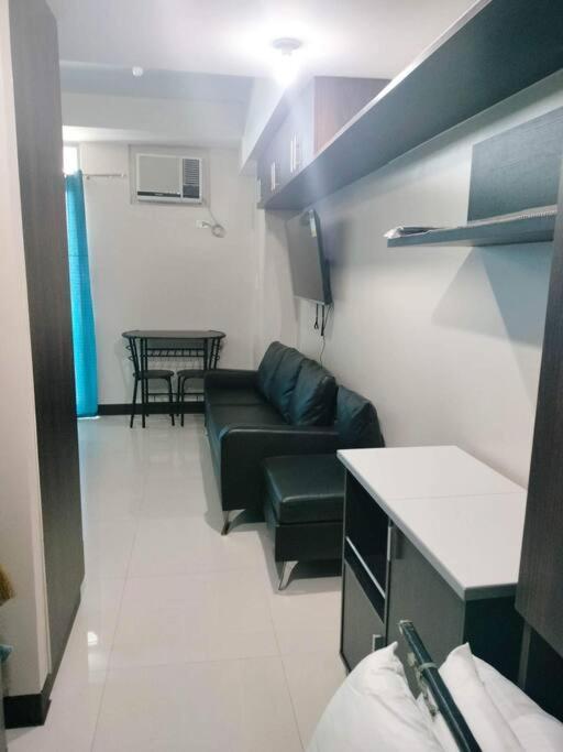 Cubao Manhattanheights U31N Tb, Studio Unit 마닐라 외부 사진